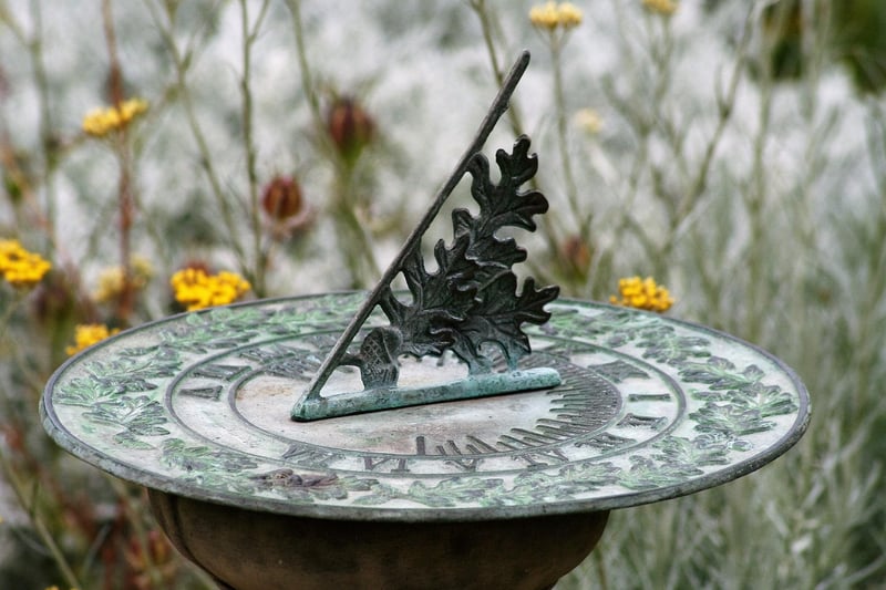 Time-altering Objects